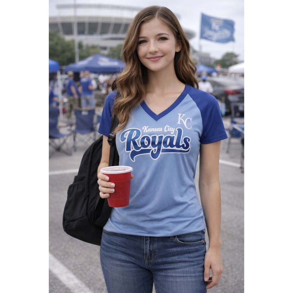 Campus Lifestyle Kansas City Royals Genuine Merchandise T-Shirt Women’s Size S